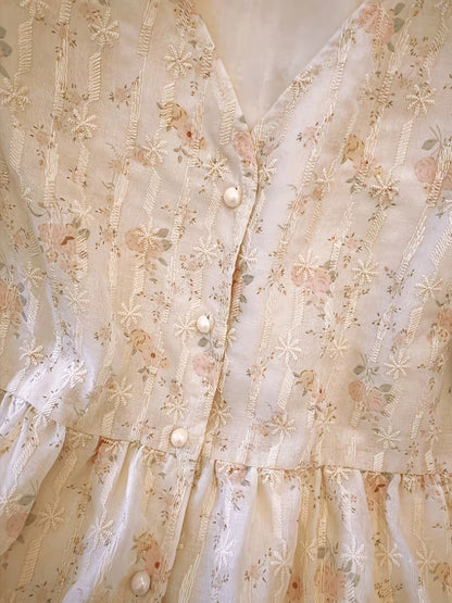 Floral Embroidered Puff Sleeve Peplum Top